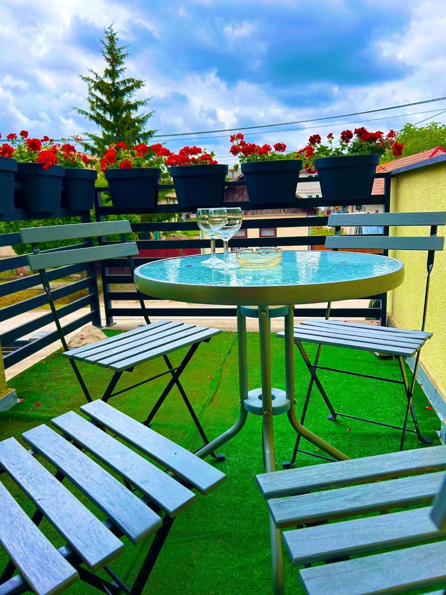 Apartmany Zeleny Dom Podhajska Exterior photo